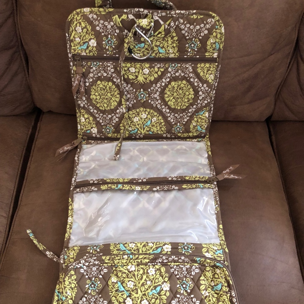 Vera Bradley Sittin' in a Tree pattern, hanging organizer, excellent!